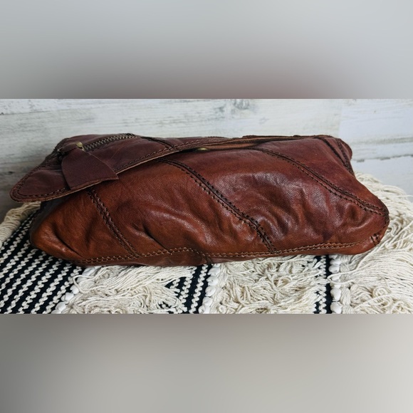 Lucky Brand Italian Leather Lamb Leather Foldover Clutch Bag - So Soft!! - Picture 4 of 16